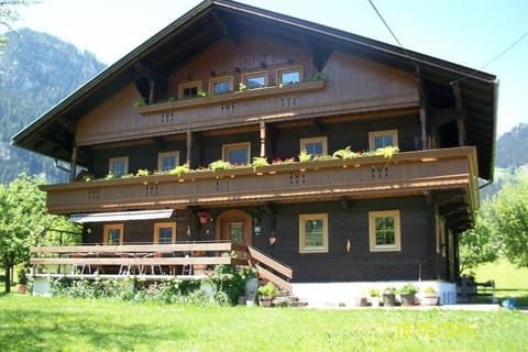 Property building, Natural landscape, Garden, Garden view