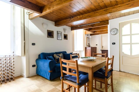 Living room, Seating area, soundproof