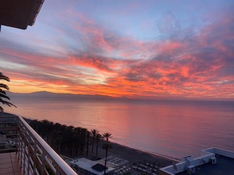 Natural landscape, Beach, Mountain view, Sea view, Sunrise