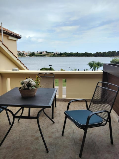 Balcony/Terrace, Seating area, Sea view