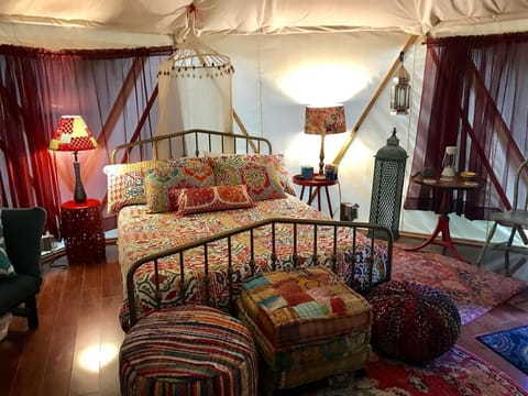 Unique Yurt-Dome Hybrid on Amazing Glampground near Bryson City, North Carolina Luxury tent in Fontana Lake