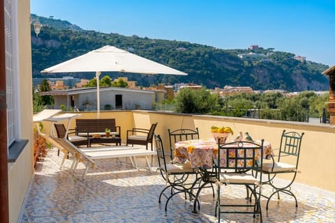 Balcony/Terrace, Balcony/Terrace, Dining area