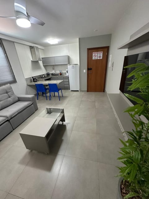 Kitchen or kitchenette, Dining area, stove