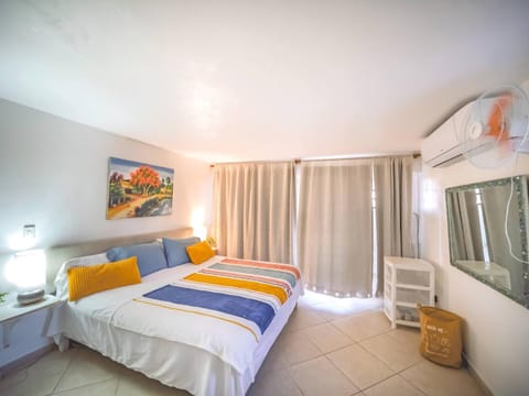 Bed, Decorative detail, Bedroom