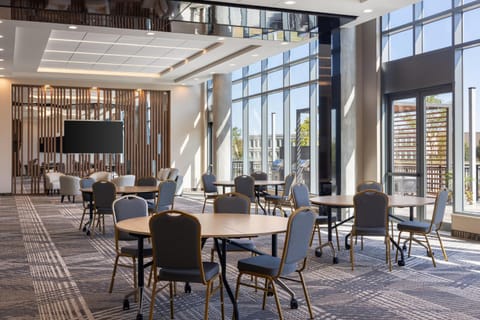 Meeting/conference room