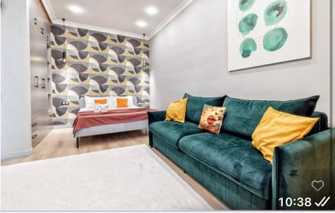 Bed, Living room