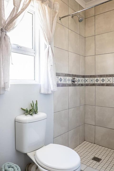 SeaScapes at Britannia Bay House in Western Cape