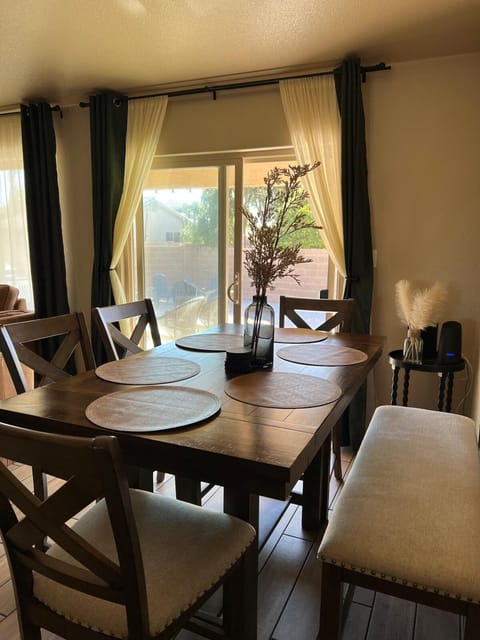 Our Cozy Home Fully Equipped House in Yuma