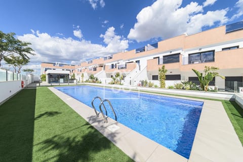 Property building, Pool view, Swimming pool