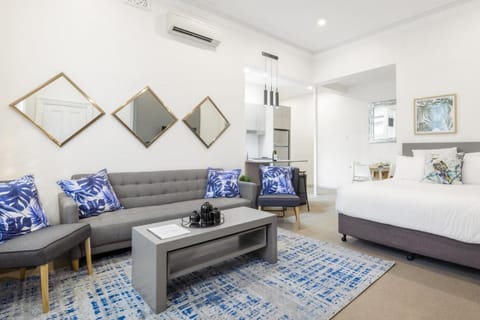 Bed, Living room, Photo of the whole room