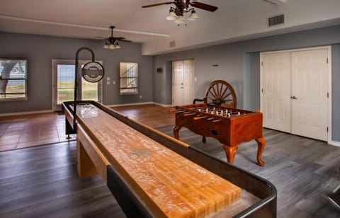 Lakefront 6BR Retreat w Dock & Game Room House in Lake Buchanan