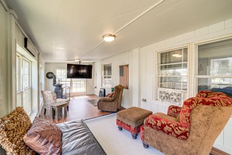 Walk to Beach Eufaula Fishermans Delight Home House in Longtown