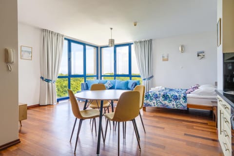 ApartamentyPrzyMorzu Reymonta z widokiem na morze Apartment in West Pomeranian Voivodeship, Poland