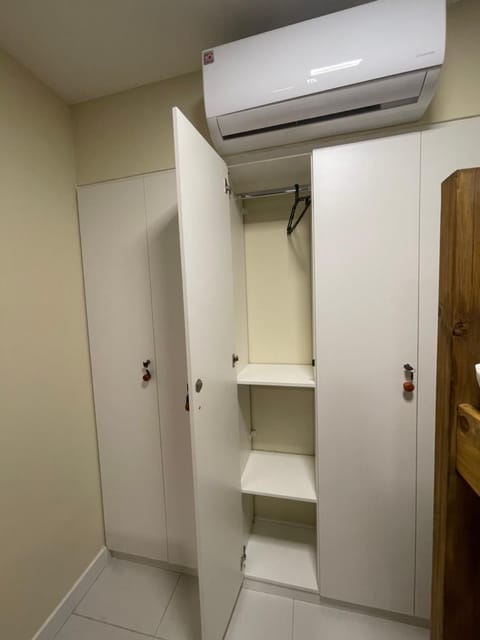 Caminho de Itacoatiara Bed and Breakfast in Niterói