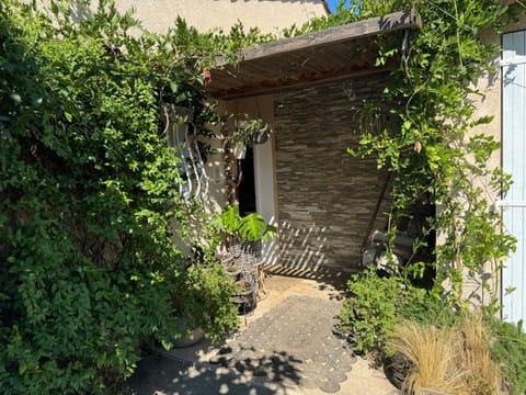 Villa golfe de St Tropez House in Cogolin