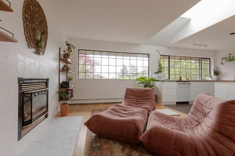 The Cougar Den House in Tofino