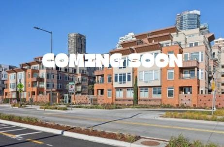 New Downtown 2 Beds, 2 Baths Waterfront Alaska 127 House in Pike Place Market