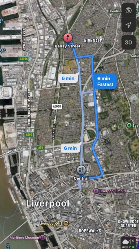 Cozy & Stylish 3-Bed house Parking & 3 Smart TVs House in Liverpool