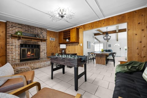 Cozy Home Close to UF, Shands & Everything in GNV House in Gainesville