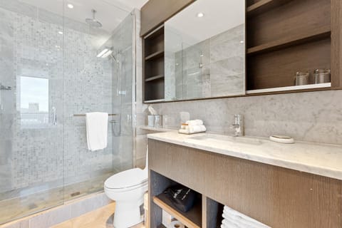 SOHO Residences Lisgar Apartment hotel in Downtown