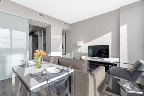 SOHO Residences Lisgar Apartment hotel in Downtown