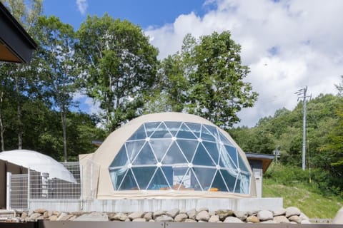 Property building, Natural landscape