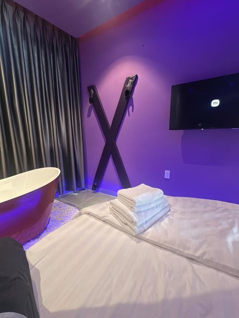 TV and multimedia, Bedroom