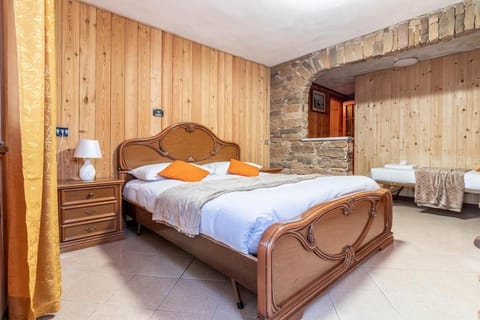 Casa Chechi tra Aprica e Ponte di Legno Apartment in Province of Brescia