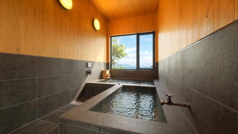 Bathroom, Bath