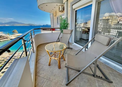 Day, Natural landscape, View (from property/room), Balcony/Terrace, Seating area, Mountain view, Sea view