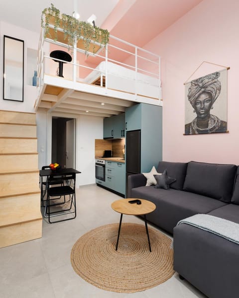 Kitchen or kitchenette, Living room, Seating area