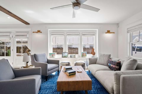 Short walk to Provincetown shopping House in Provincetown