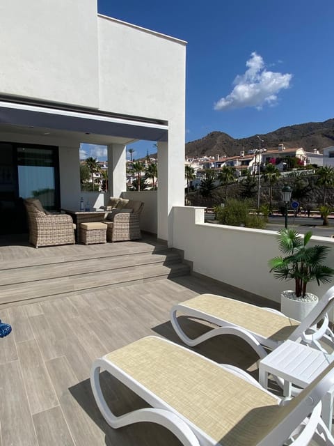 Patio, View (from property/room), Balcony/Terrace, Seating area, sunbed