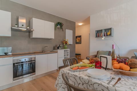 Kitchen or kitchenette, oven, stove