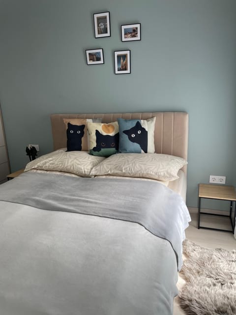 Posh Cat City Apartment Apartment in Szeged