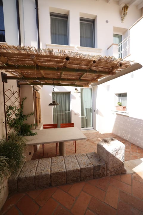 Property building, Patio, Day