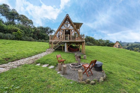 Property building, Spring, Day, Natural landscape, Garden, Garden view