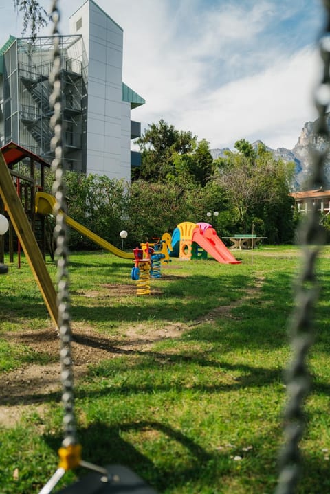 Children play ground, Garden, Evening entertainment, Garden view