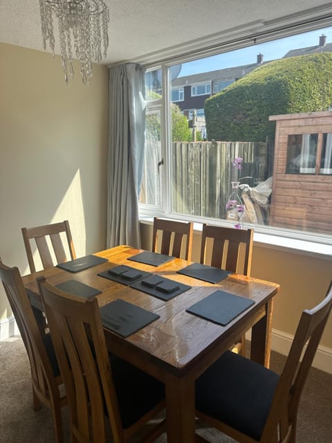 Sleeps 6 House in Haverfordwest