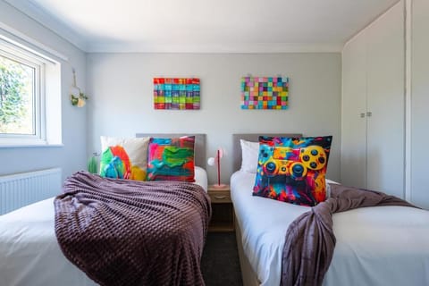 Bed, Photo of the whole room