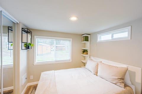 Rainforest Tiny Home Retreat Nordic House in Forks