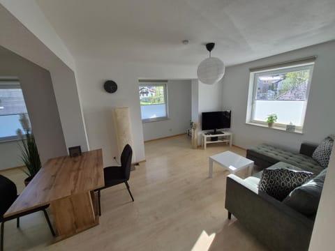 Apartment West Apartment in Mondsee