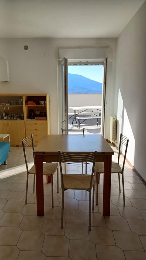 the house on the Orfento Apartment in Caramanico Terme