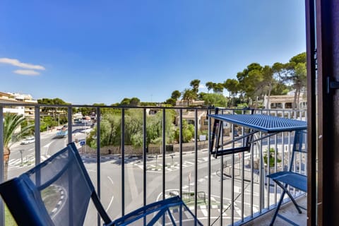 View (from property/room), Balcony/Terrace