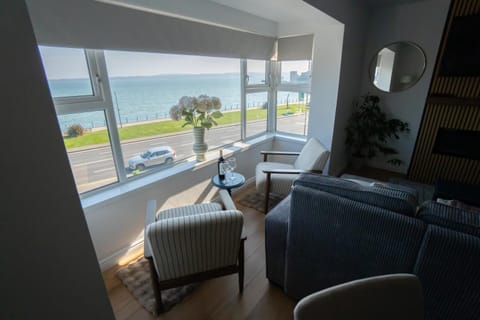 Tranquil Tides Apartment in Carrickfergus
