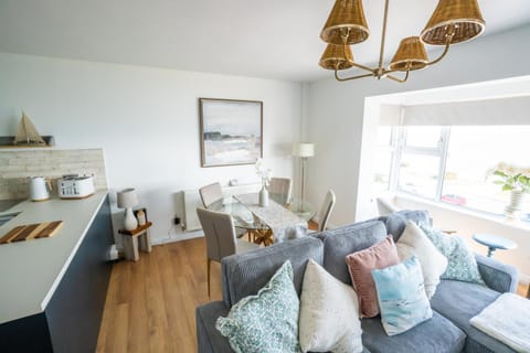 Tranquil Tides Apartment in Carrickfergus