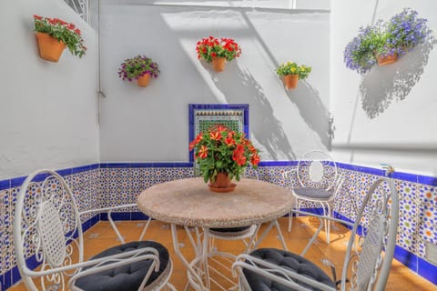 Patio, Day