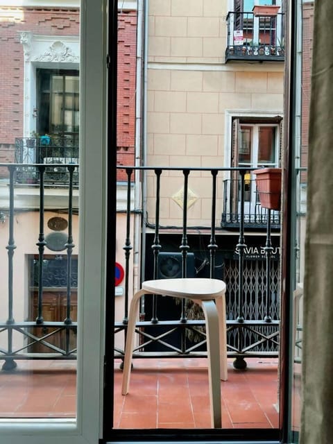 Plaza España Rooms A Bed and Breakfast in Centro