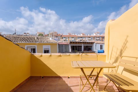 Day, View (from property/room), Balcony/Terrace, City view
