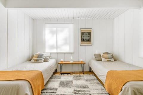 Luxury A-Frame Retreat House in Lake Arrowhead